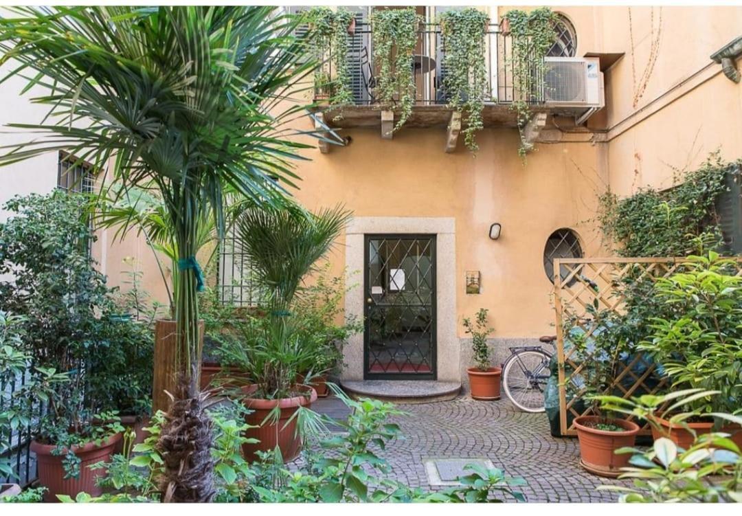 Apartamento Brera Vicolo Fiori Milán Exterior foto